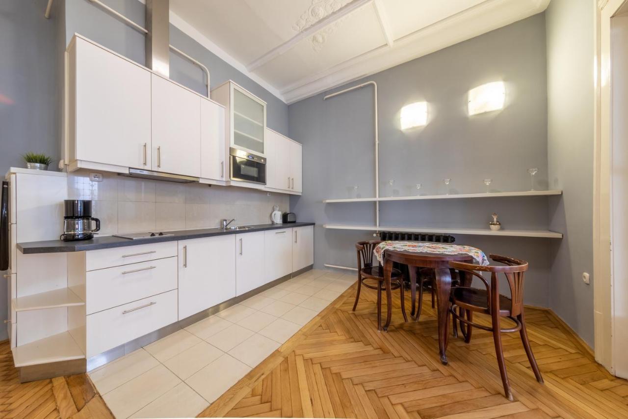 Elisabeth Apartment On Vaci Street Budapest Bagian luar foto